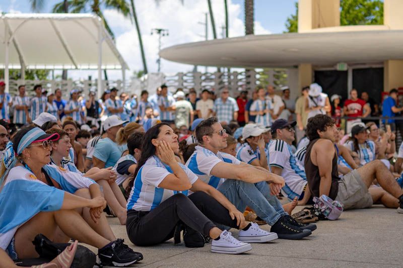 argentina fans sitting