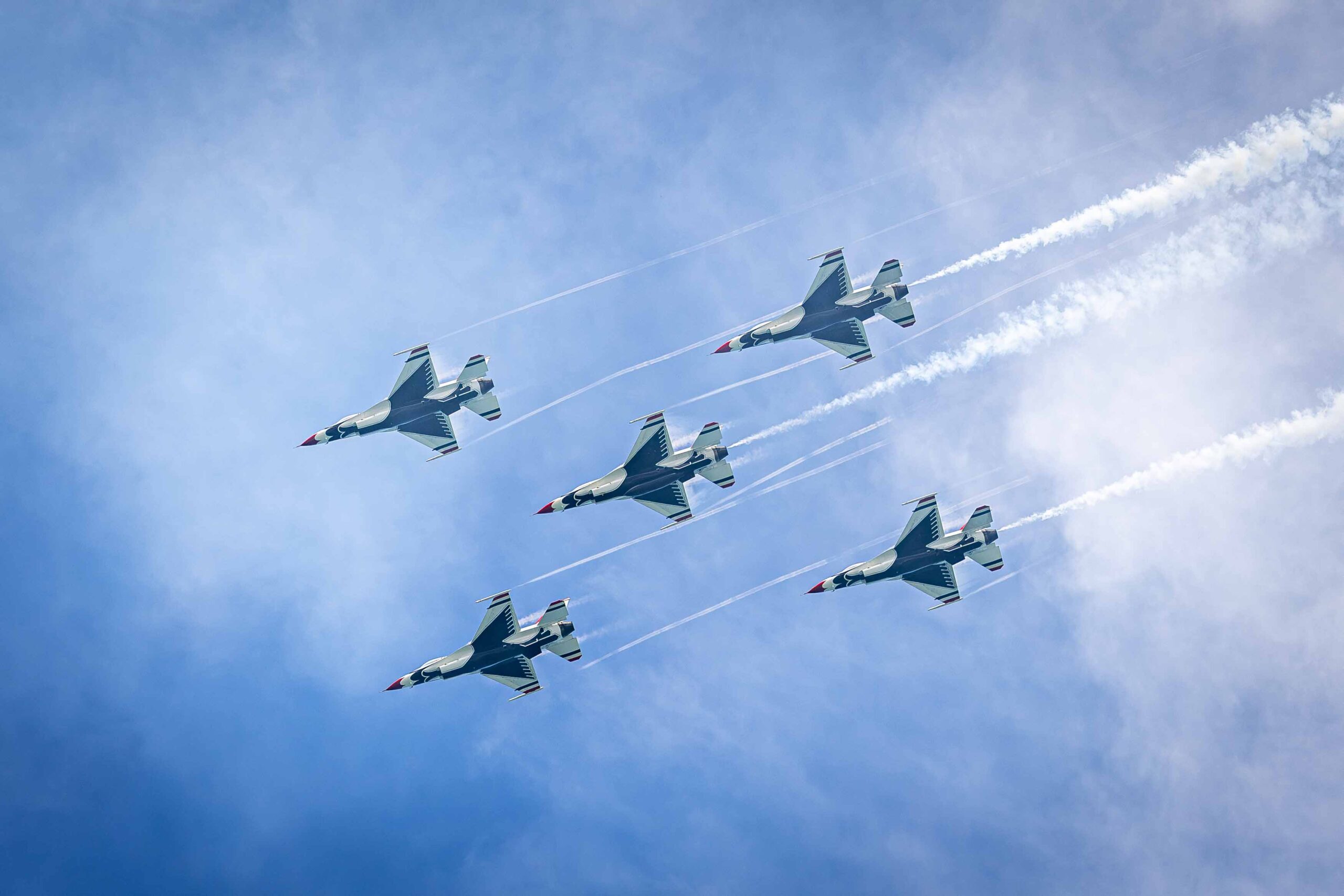 jets during air and sea show
